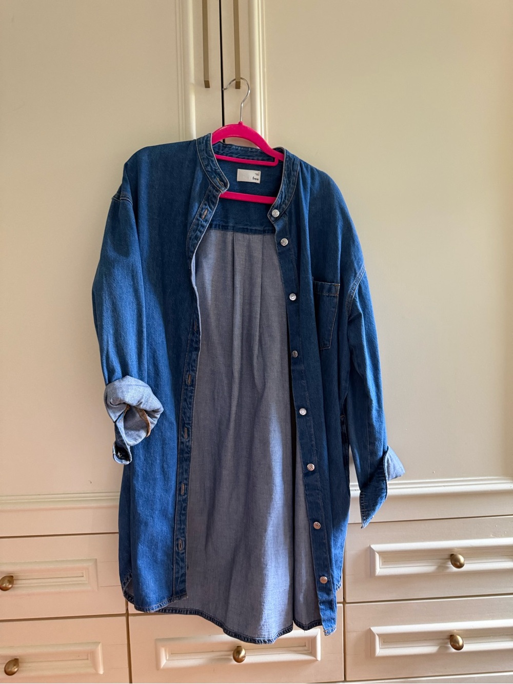 Aritzia Wilfred Free Denim Button Down Dress in women’s size 2